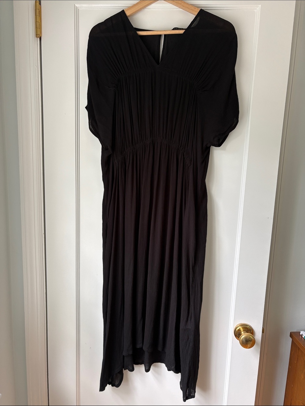 Atsuro Tayama Black Women’s V-Neck Gathered Midi Dress